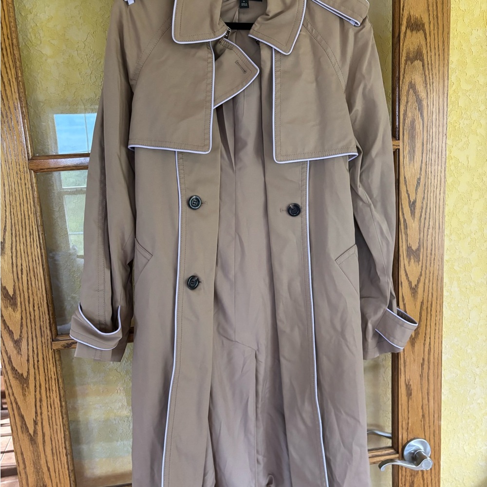 Ann Taylor Beige Trench Coat/Jacket